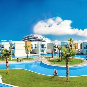 Aquasis De Luxe Resort & Spa